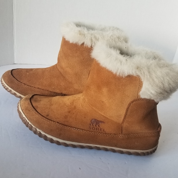 Sorel Shoes - Sorel Suede Boots